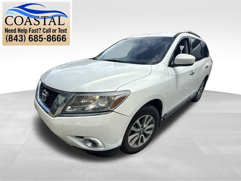 Used 2014 Nissan Pathfinder SL w/ SL Tech Package AWD/4WD image 1