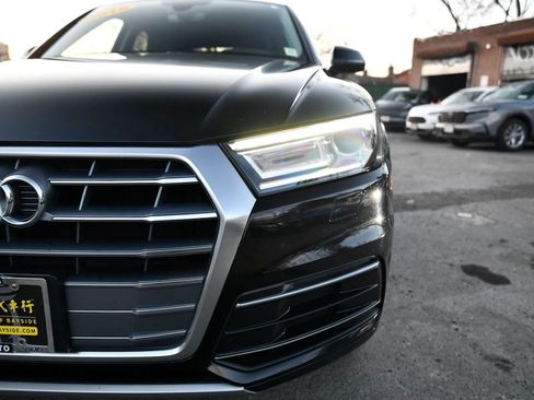 Used 2020 Toyota RAV4 LE w/ All Weather Liner Package image 9