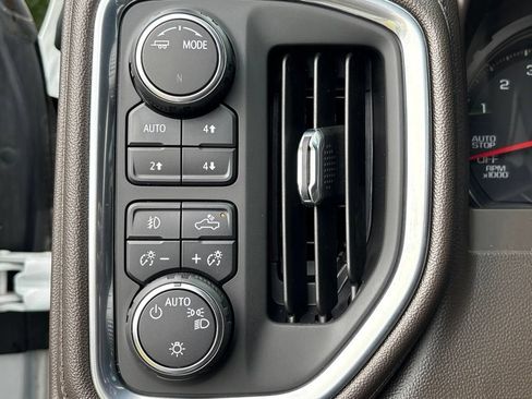 Used 2021 Chevrolet Silverado 1500 RST AWD/4WD image 21