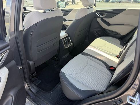 Used 2023 Subaru Forester Premium image 10