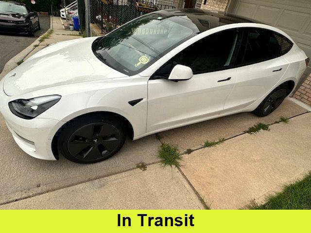 Used 2022 Tesla Model 3 RWD image 1