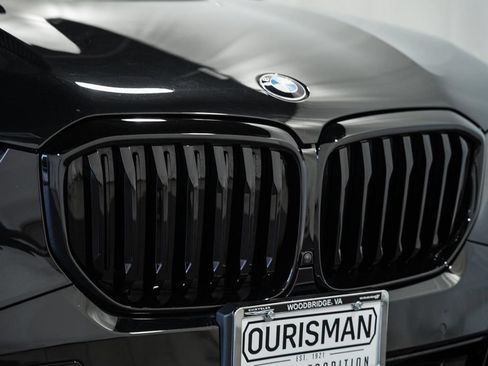 Used 2024 BMW X5 xDrive40i w/ M Sport Package AWD/4WD image 12