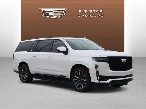 Certified 2024 Cadillac Escalade ESV Sport w/ Touring Package AWD/4WD image 7