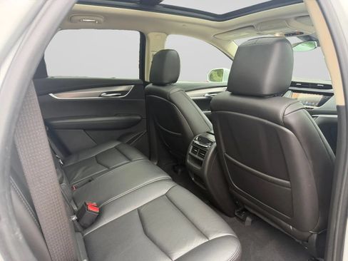Used 2019 Cadillac XT5 Premium Luxury FWD image 29