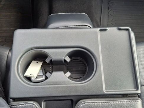 Used 2024 Ford F350 Lariat w/ Camper Package image 22