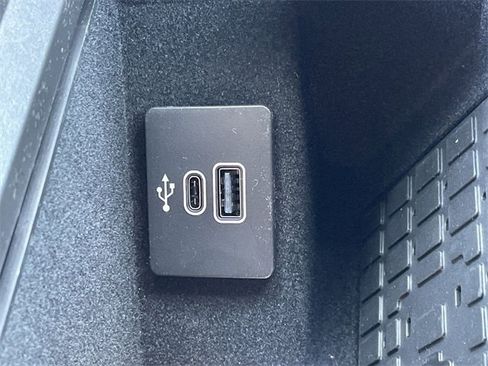 New 2025 Lincoln Navigator Reserve w/ Jet Appearance Package image 24