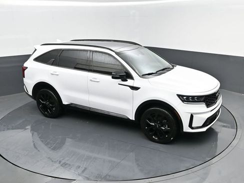 Used 2022 Kia Sorento SX AWD/4WD image 25