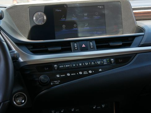 Used 2020 Lexus ES 350 w/ Premium Package FWD image 24
