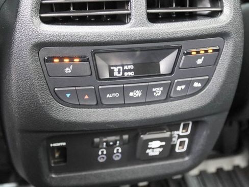 Used 2022 Honda Pilot Elite image 23