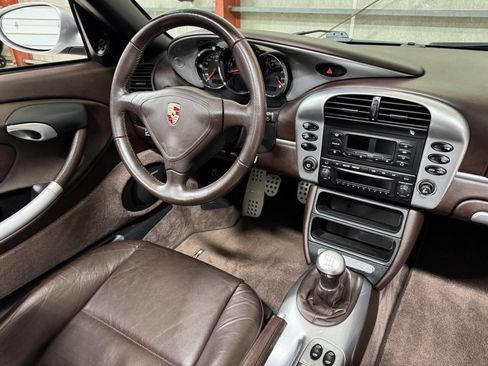 Used 2004 Porsche Boxster S image 21