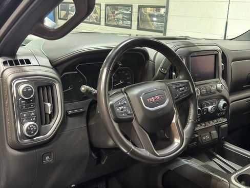 Used 2020 GMC Sierra 2500 AT4 w/ AT4 Premium Package image 21
