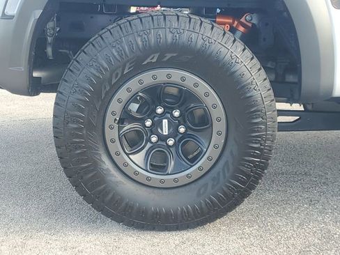 Certified 2023 Ford F150 Raptor image 5