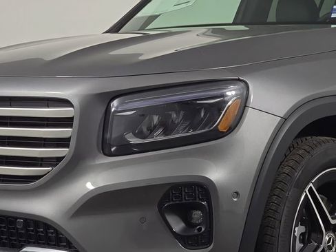 New 2026 Mercedes-Benz GLB 250 4MATIC image 12