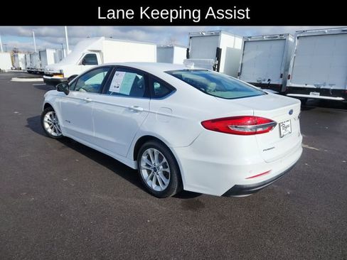 Used 2019 Ford Fusion SE image 5