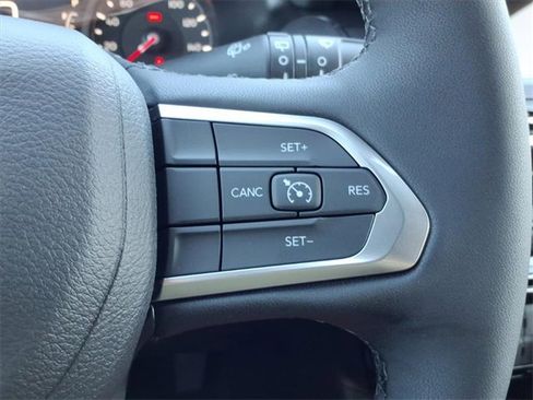 New 2026 Jeep Compass Latitude image 22