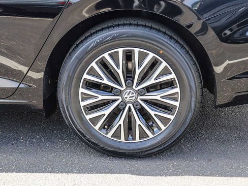 Used 2019 Volkswagen Jetta SE FWD image 10
