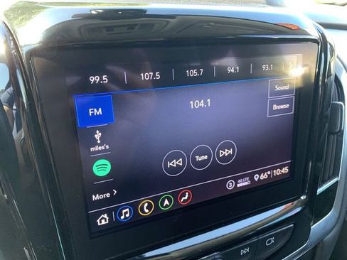 Used 2020 Chevrolet Traverse Premier FWD image 24