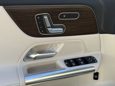 New 2026 Mercedes-Benz GLA 250 4MATIC image 15