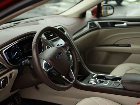 Used 2017 Ford Fusion Platinum AWD/4WD image 14