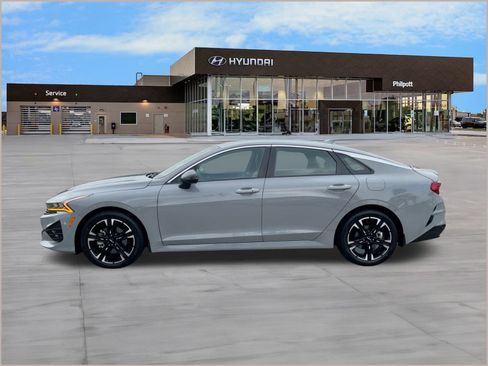 Used 2023 Kia K5 GT-Line w/ GT-Line Premium Package image 2