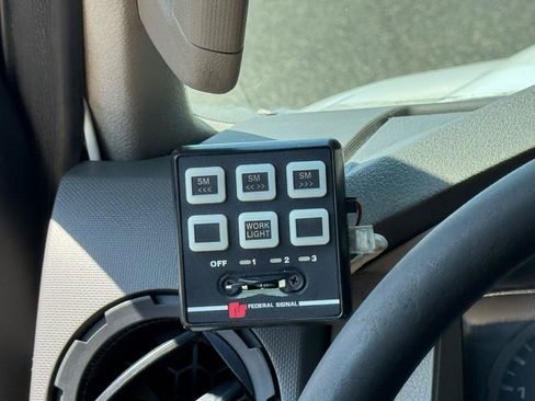 Used 2008 Ford F350 XL RWD image 25