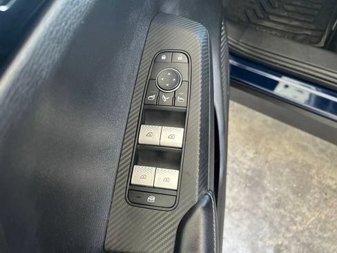 Used 2024 Mitsubishi Outlander SE Black Edition FWD image 40