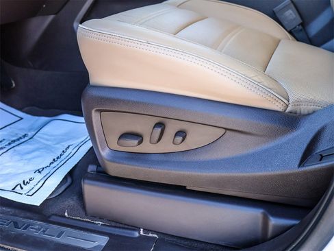 Used 2018 GMC Sierra 1500 Denali w/ Denali Ultimate Package image 30