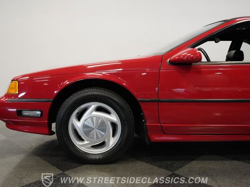 Used 1992 Ford Thunderbird Super image 25