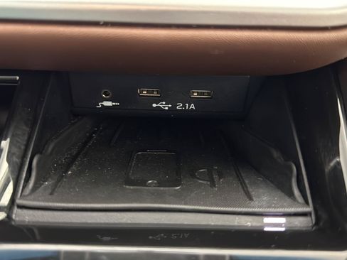 Used 2021 Subaru Outback Touring XT AWD/4WD image 17
