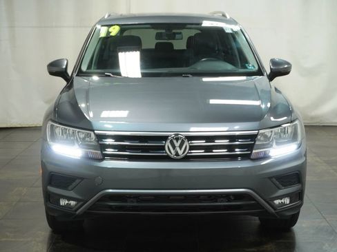 Used 2019 Volkswagen Tiguan SEL AWD/4WD image 8