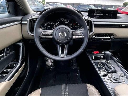 Certified 2025 MAZDA CX-50 AWD 2.5 S w/ Preferred Package image 5