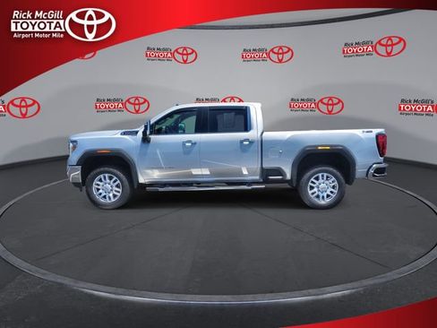 Used 2023 GMC Sierra 2500 SLT AWD/4WD image 5