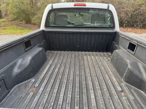 Used 2006 Toyota Tacoma 2WD Regular Cab image 7