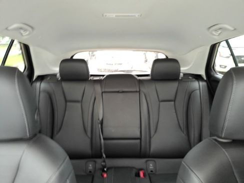 Used 2024 Buick Envision Preferred AWD/4WD image 32