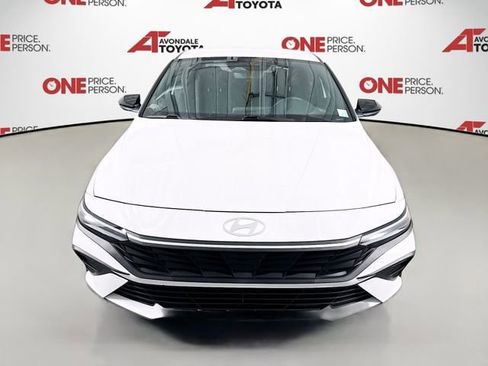 Used 2025 Hyundai Elantra Sport w/ Cargo Package FWD image 2