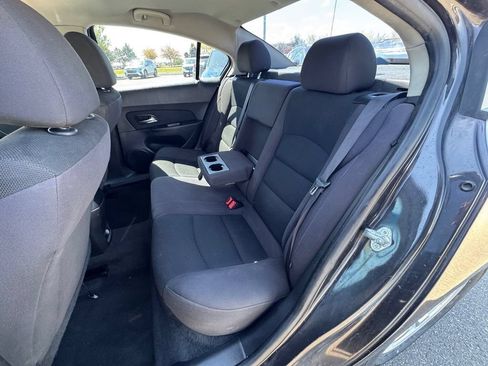 Used 2015 Chevrolet Cruze LT w/ RS Package FWD image 36