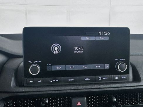 Used 2025 Honda CR-V EX image 21