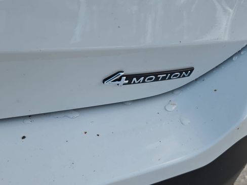 New 2026 Volkswagen Tiguan S AWD/4WD image 9
