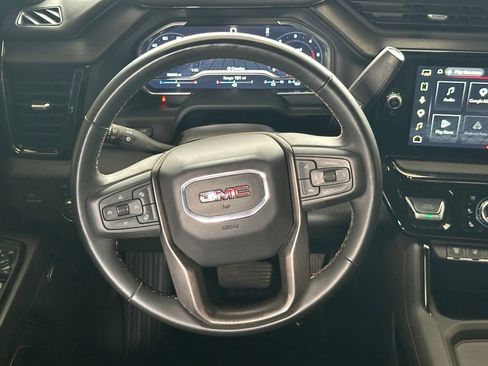 Used 2025 GMC Sierra 2500 AT4 w/ AT4 Premium Plus Package AWD/4WD image 18