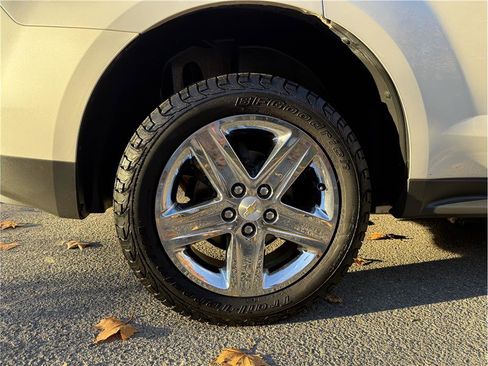 Used 2015 Chevrolet Equinox LTZ image 13