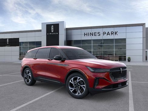 New 2026 Lincoln Nautilus Premier w/ Equipment Group 102A image 7