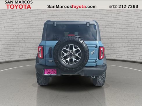 Used 2023 Ford Bronco Badlands image 6