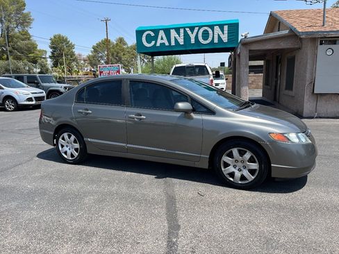 Used 2008 Honda Civic LX image 2