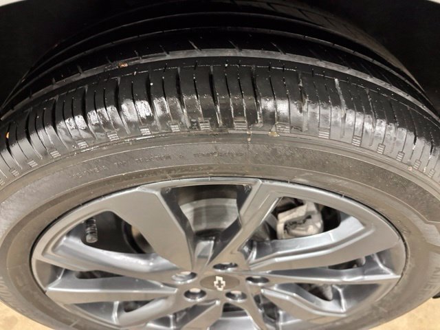 Used 2023 Chevrolet Equinox RS w/ RS Leather Package FWD image 7