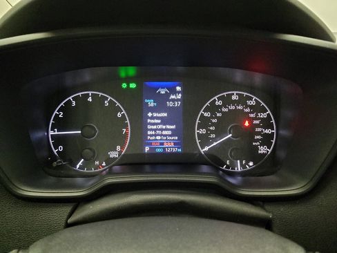 Used 2025 Toyota Corolla LE image 23