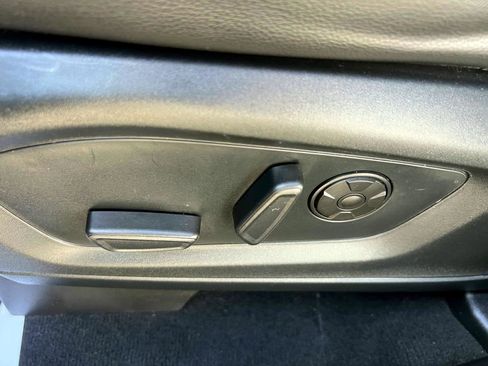 Used 2022 Ford Explorer ST w/ Equipment Group 401A AWD/4WD image 17