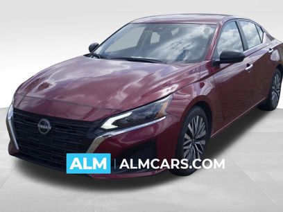 Used 2025 Nissan Altima 2.5 SV
