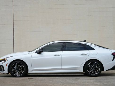 Used 2025 Kia K5 GT-Line w/ GT-Line Premium Package AWD/4WD image 8