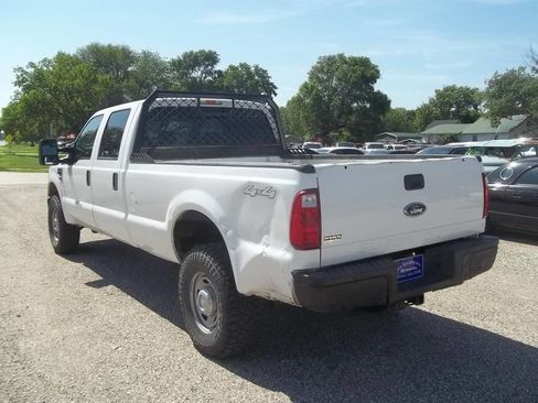 Used 2010 Ford F350 XL image 4