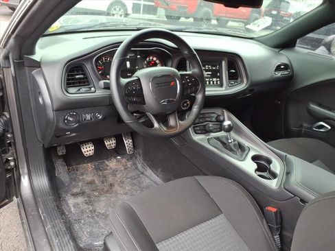 Used 2023 Dodge Challenger R/T w/ Blacktop Package image 11